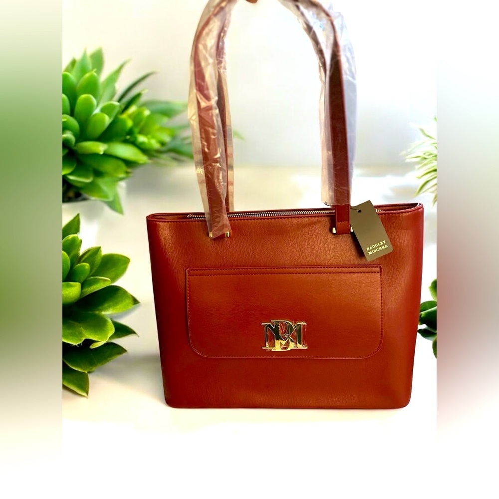 NWT Badgkey Mischka burgundy tote - Picture 3 of 12